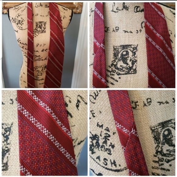 Vintage 60s 70s Red White Diagonal Pattern Tie - Picture 3 of 4